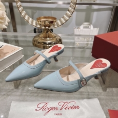 Roger Vivier Sandals